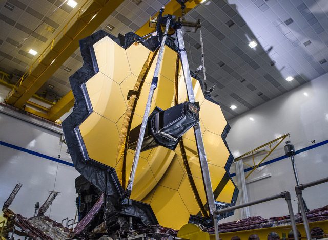 JWST Fully Deployed Mirror